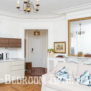 Eiffel Tower View Bed & Breakfast Paris