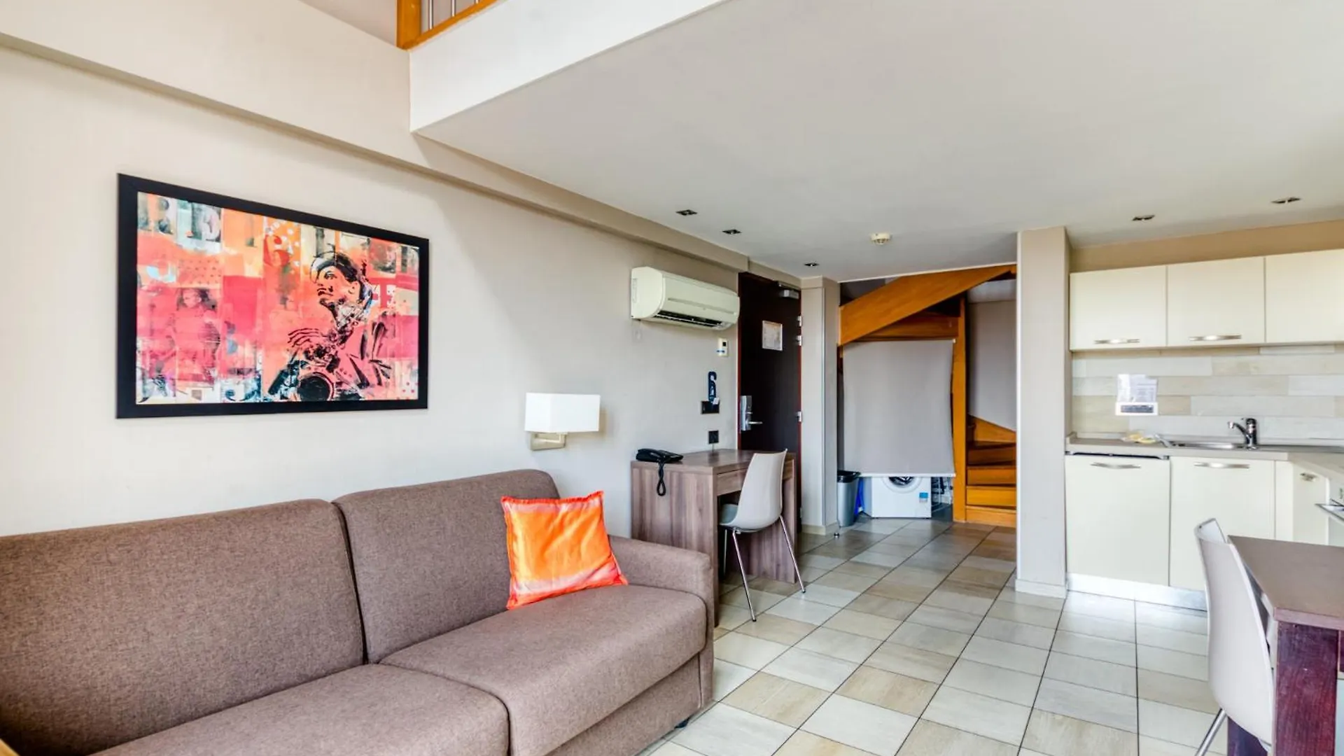 Hotel Villa D'Elsa Juan-les-Pins 3*,  France